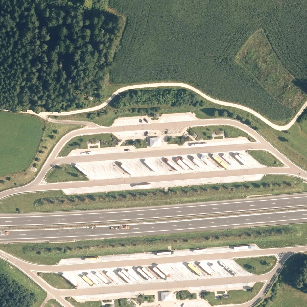 Aerial photo (orthophoto) of truck parking Höll Nord from 2025
