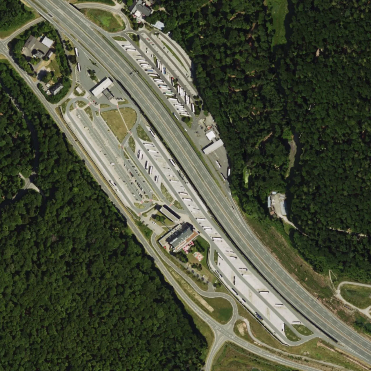 Aerial photo (orthophoto) of truck parking Spessart Süd from 2025