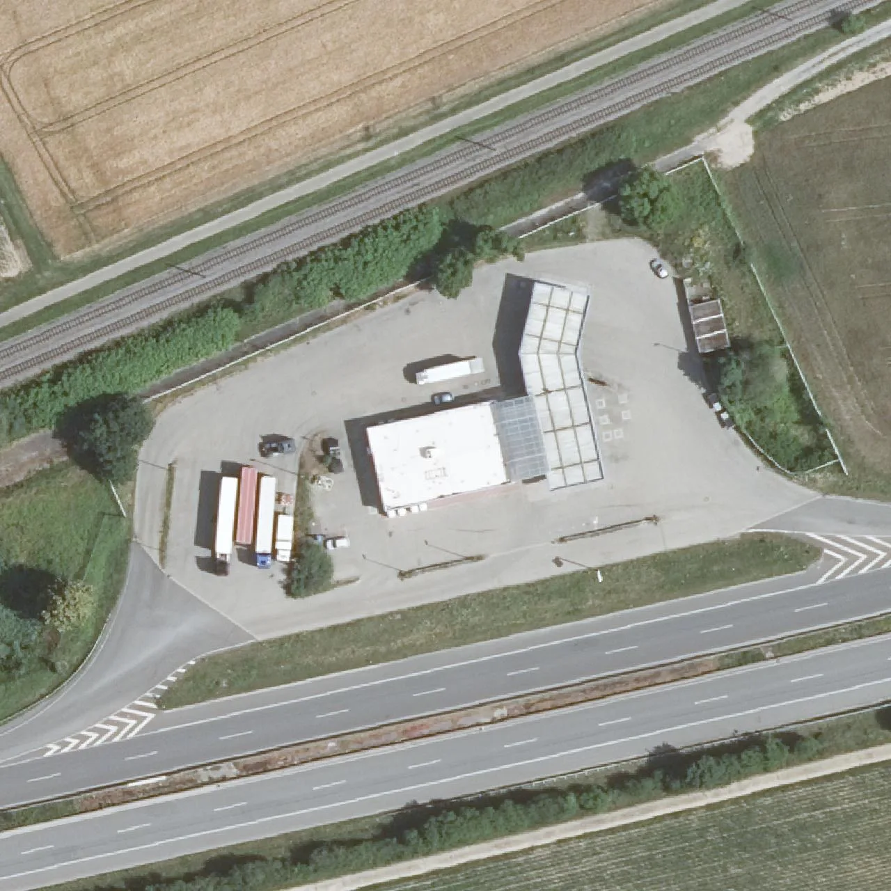 Aerial photo (orthophoto) of truck parking Viernheim Nord from 2023