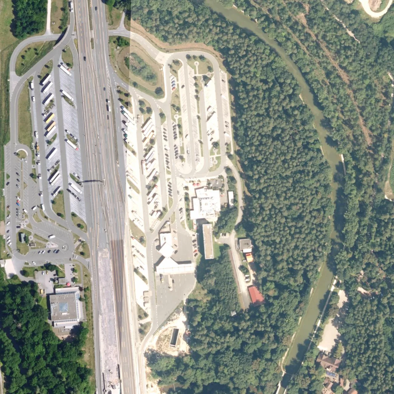 Aerial photo (orthophoto) of truck parking Nürnberg-Feucht Ost from 2025