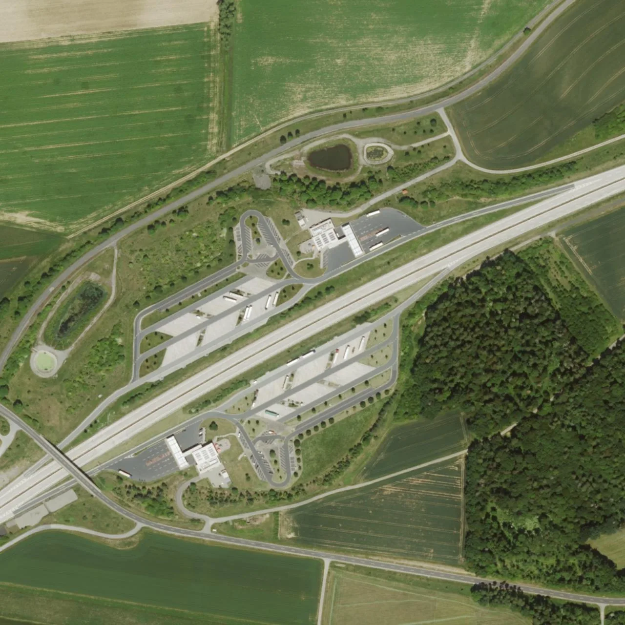 Aerial photo (orthophoto) of truck parking Mellrichstädter Höhe West from 2025