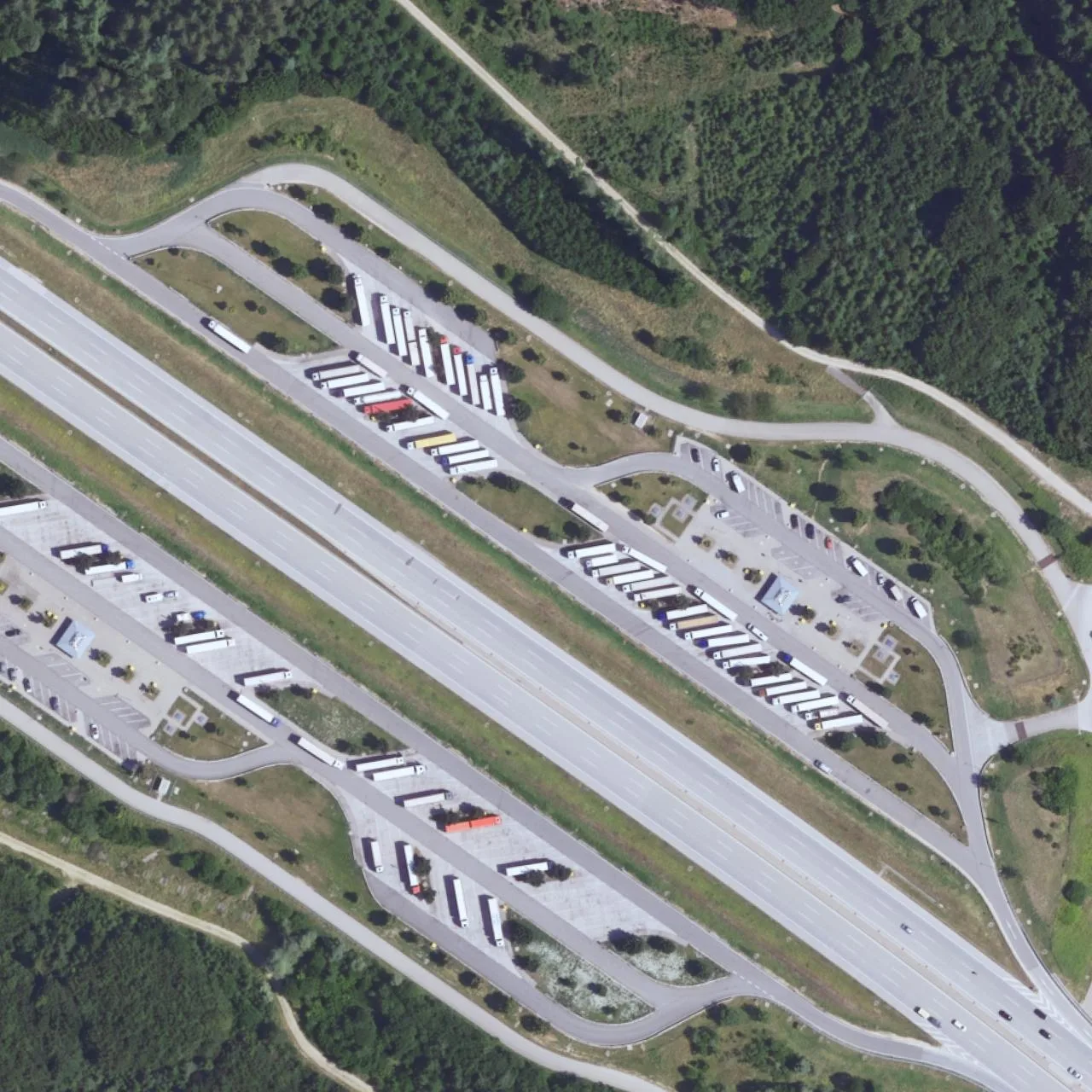 Aerial photo (orthophoto) of truck parking Adelzhauser Berg Nord from 2022