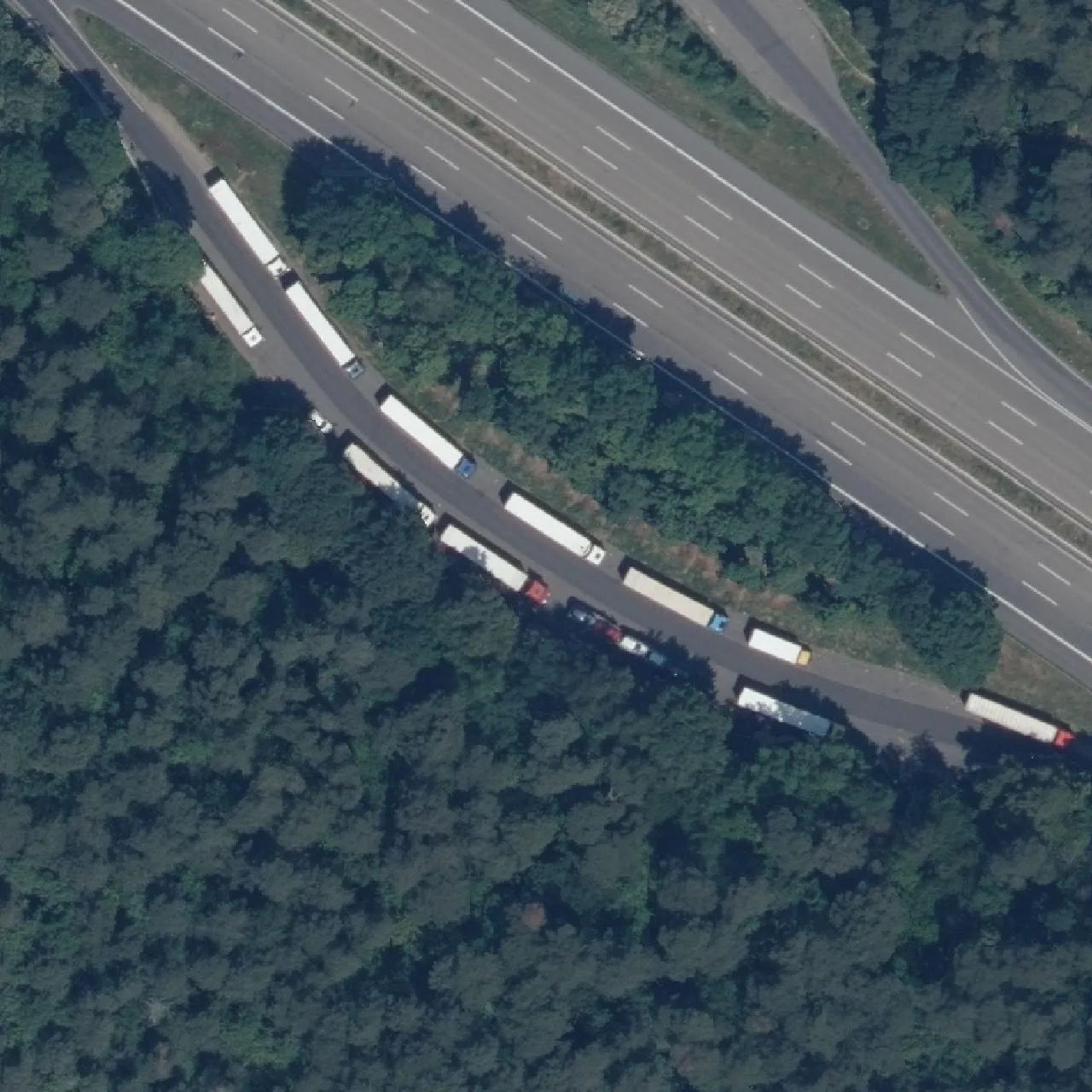 Aerial photo (orthophoto) of truck parking Mainhausen Süd from 2023
